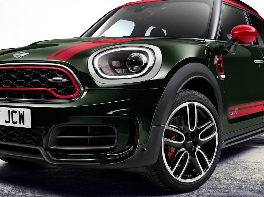 Детали экстерьера Mini John Cooper Works Countryman 2017 года  (WW) (фото 10 из 53)